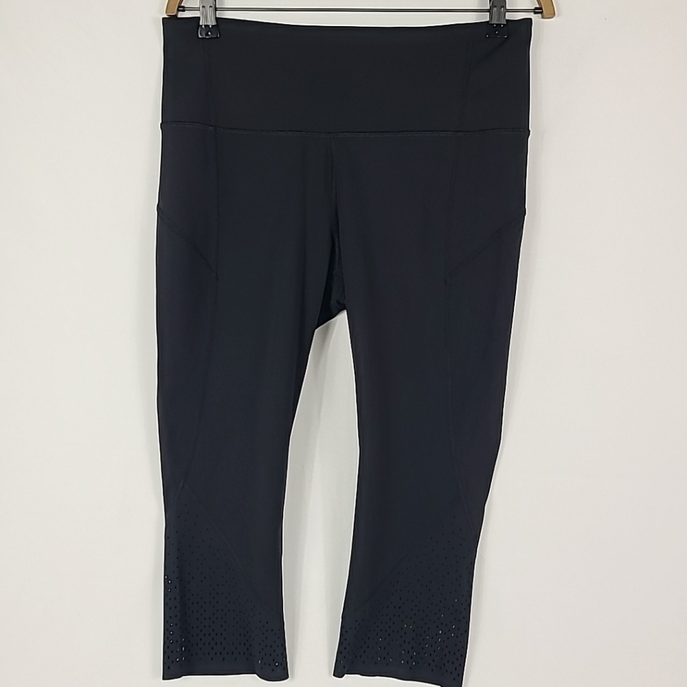 Lululemon Women's Anew Crop 21" Black Full-On Luxtreme Leggings Sz 12  W6ACAS